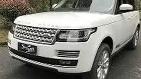 《胡明轩独领风骚26+4+4，队友却成失意“铁匠”，投篮低迷失误频发》